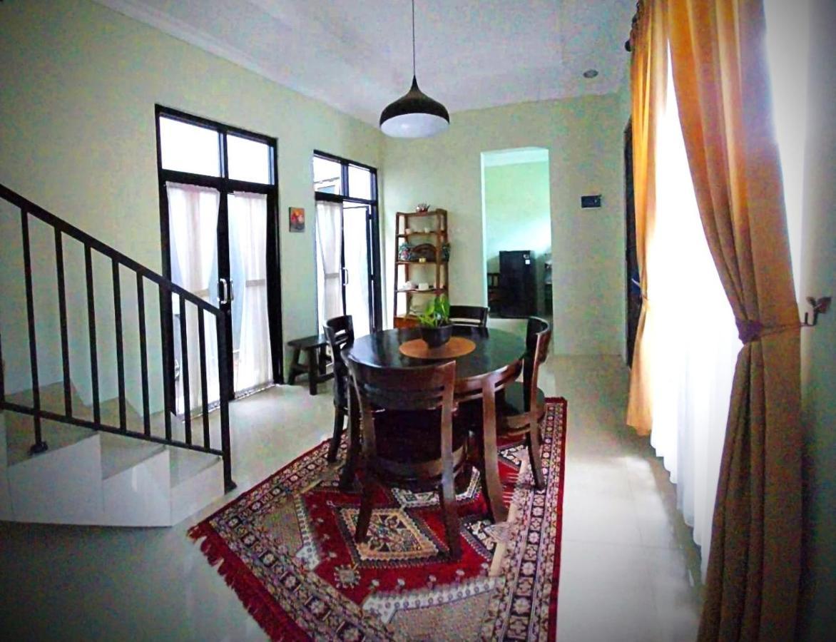 Gated 3Br Residence - 10 Mins From Malioboro Jogyakarta Zewnętrze zdjęcie